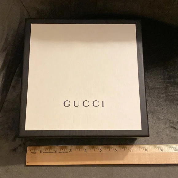 Gucci Gift Box - Picture 2 of 6